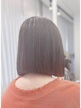 幻(maboroshi) OPEN記念9900円！フラットボブカット+髪質改善ストレート