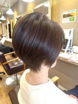 ヘアーメイクロージー 八軒店 (HAIR MAKE ROSY) 大人ショートミルクテーベージュハイライトレイヤーヘッドスパ