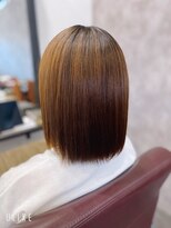 ニィニ(niini.)&nbsp;艶さら縮毛矯正