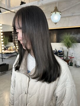 プルメリアドット(Plumeria.) グレージュ