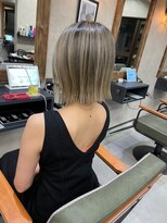 サニー 渋谷(SUNNY) バレイヤージュ、ハイライト、レイヤーロング、グレーベージュ