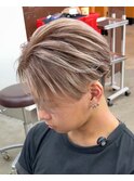 ミルクティーベージュバレイヤージュツーブロセンターパート