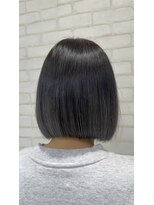 ビスイル 秋葉原店(Vis ill) 大人可愛いブリーチカラーグレージュ