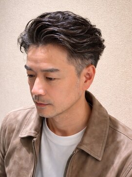 ヨシザワインク プレミアム 横浜 桜木町店(YOSHIZAWA Inc. PREMIUM) メンズパーマニュアンスパーマローフェード束感毛流れパーマ