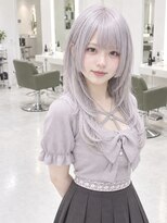 デイズ(days)&nbsp;地雷系女子ホワイトグレージュカラー/姫カット