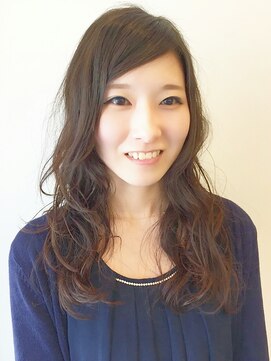 ナンブ セントラル(nambu-CENTRAL) 清楚な抜け感ウェーブ