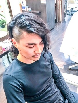 メンズロング グランジ スパイラルパーマ Hommehair2nd櫻井 L オムヘアーツー Homme Hair 2 のヘアカタログ ホットペッパービューティー