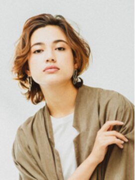 ヘアアンドスパ モーブ 世田谷(hair&SPA Mauve) ひし形シルエット 小顔ウルフレイヤー ナチュラルグラデーション