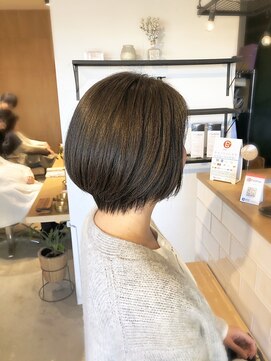 ソレカ(SORECA) 【SORECA/ソレカ】ナチュラルショートボブ×カーキーアッシュ