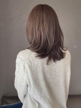 トップヘアー アヴェニュー 刈谷(TOPHAIR Avenue) 大人ツヤカラー。バイオレット/ニュアンスカラー