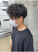 前下がりセンターパート ツイストスパイラル サイドパート
