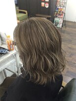 アークス(Ark'ss)&nbsp;ハイライト　バレイヤージュ　イルミナカラー　透明感