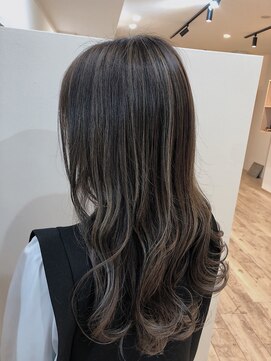 リリィ 津南店(Lilie) ハイライト・ローライトグラデーションカラー