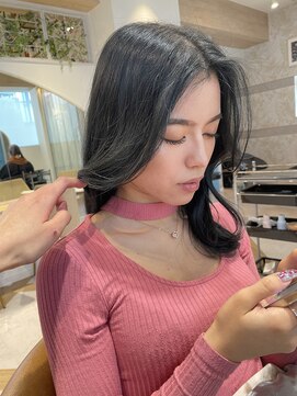 ロンド ストラーダ 心斎橋(Lond strada) 【西村　紗耶】大人可愛いこなれミディ