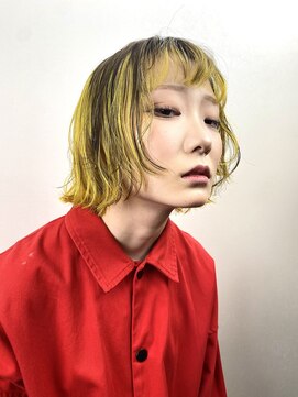 オンザ(ONTHE) ハイコントラストデザインショートボブ