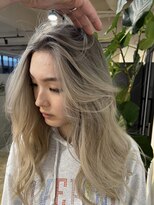 メリー オオサカ(Merly Osaka)&nbsp;スモーキーでマイルドなバレイヤージュ_smoke mellow ash_