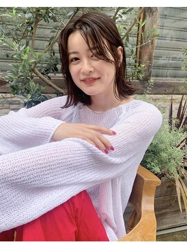 スペシウムバイアンバースデー(spacium by UNBIRTHDAY) ナチュラル/ラフ/外ハネ/ボブレイヤー【HIYORI】