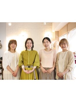 髪と心に優しく、みんなが幸せになれる《ni-ne》♪staffも穏やかで気取らないナチュラル感が好評☆[甲東園]