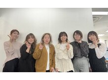 ミーツ 牧港店(mits)の雰囲気（広々駐車場10台完備☆）