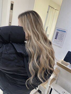 アテバイルイス 喜連瓜破(ATE by luis) スペシャルハイライト☆パールベージュ