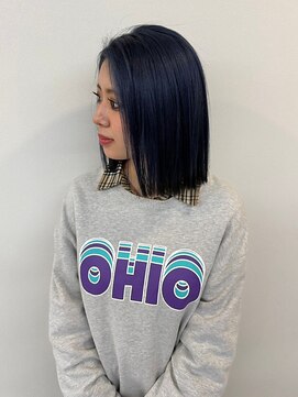 エトレ(etore) ミディアムストレート/艶髪/ブルーブラック