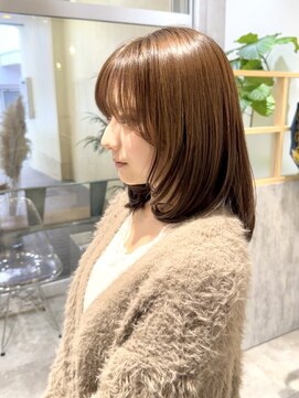 ミモザ(Mimosa) 《Mimosa》 ベージュ/ハッシュカット