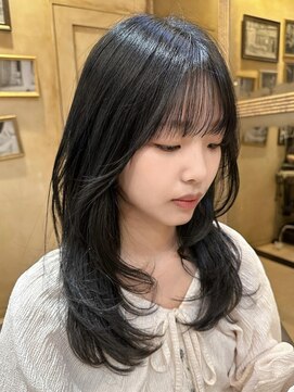 イリス バイ アルティナ 武蔵小杉店(Iris by artina) ブルーブラック/グレーブラック/ブルーカラー