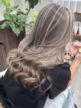 ベルヘアーデザイン 堺東(Belle hair Design) コントラストハイライト/外国人風/レイヤーカット/堺東