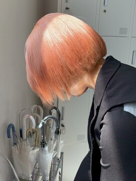 ベレーザシェルト(Beleza scelto) 15449ブリーチ＆ダブルカラーニュアンスカラーレイヤーボブ