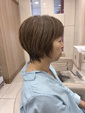 ミングル(MINGLE) くびれショートボブ40代50代グレイカラー白髪染め白髪ぼかし