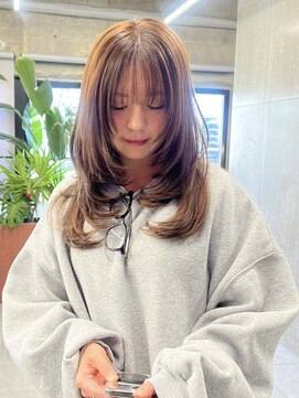 バサ 江古田店(BASSA) ハッシュカット/ロングレイヤー/フェイスレイヤー