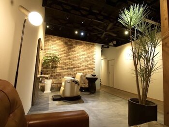 タックヘアーデザイン(Tack hair design)の写真/都会の喧騒を忘れる贅沢なプライベート空間★マンツーマン施術で理想を叶える実力派デザインサロン◎