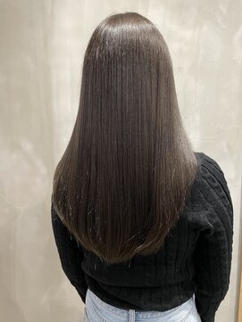 セブンベルベット(7 Velvet) グレージュカラー/髪質改善カラー/オージュア　【博多】