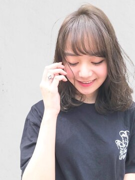 ディーバ 池袋東口(D.I.E.V.A) 20代30代40代大人可愛いくびれレイヤーミディアムボブグレージュ