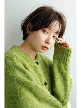 テラス 箕面小野原(Terrace) 大人可愛い20代30代40代50代小顔ウルフレイヤー丸みショートボブ