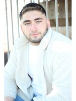 エイル(AILE)&nbsp;クロップスタイル/スキンフェード/アップバング/デザインカラー