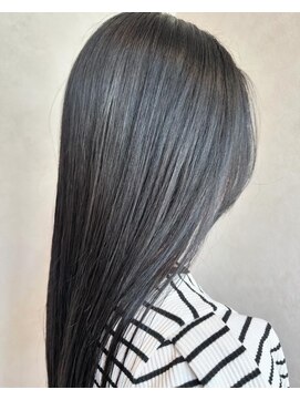 ネウィ 大分中央町店(newi) 【まーぼー】@maa___bo_☆ブリーチ施術あり！ブルーブラック