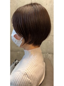 カノア 生駒店(KANOA) 表情が柔らかくなる丸みショートボブ