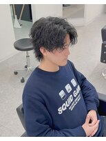 ブライト(BRIGHT)&nbsp;センターパートウルフツイストスパイラルパーマ