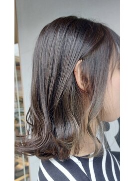 クアトロ(KUATRO) イヤリングカラー！