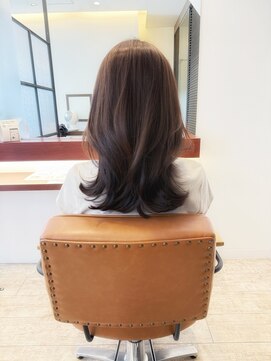 マーリャヘアー(mallia hair) レイヤースタイル