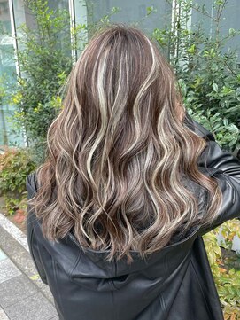 ユニー(uniii) 白髪ぼかしハイライト/ハイライトカラー