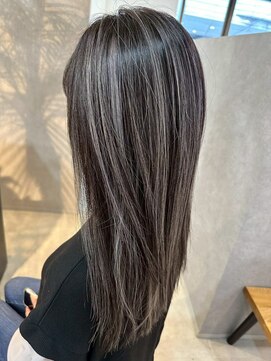 メリー オオサカ(Merly Osaka) ハイライト/似合わせカット