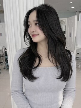 エアー 青山(AIR) レイヤーカット/透明感カラー