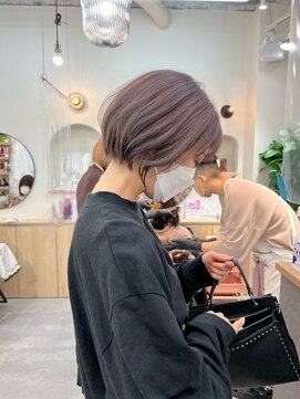 ロウバイレボ 柏(lou by revo) ショートボブ/ミニボブ/マッシュ/切りっぱなし/柏駅