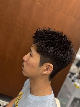 フランクス バーバー ウエストトウキョウ 吉祥寺店(FRANK’S BARBER WEST TOKYO) 波巻きツイストスパイラルリバースセンターパートニュアンスパT