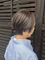 シエル ヘアアンドピース(Ciel hair peace)&nbsp;白髪ぼかしショートボブ