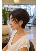 大人女性に大人気、上品なくびれショート