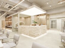 ミラ 新宿(MILA)の雰囲気(透明感カラー×髪質改善ダブルカラー×ブリーチカラー大人気)