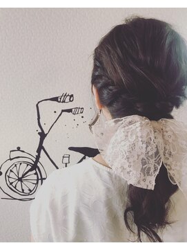 グリー ヘアープロデュース(Gree hair produce) レディポニーアレンジ